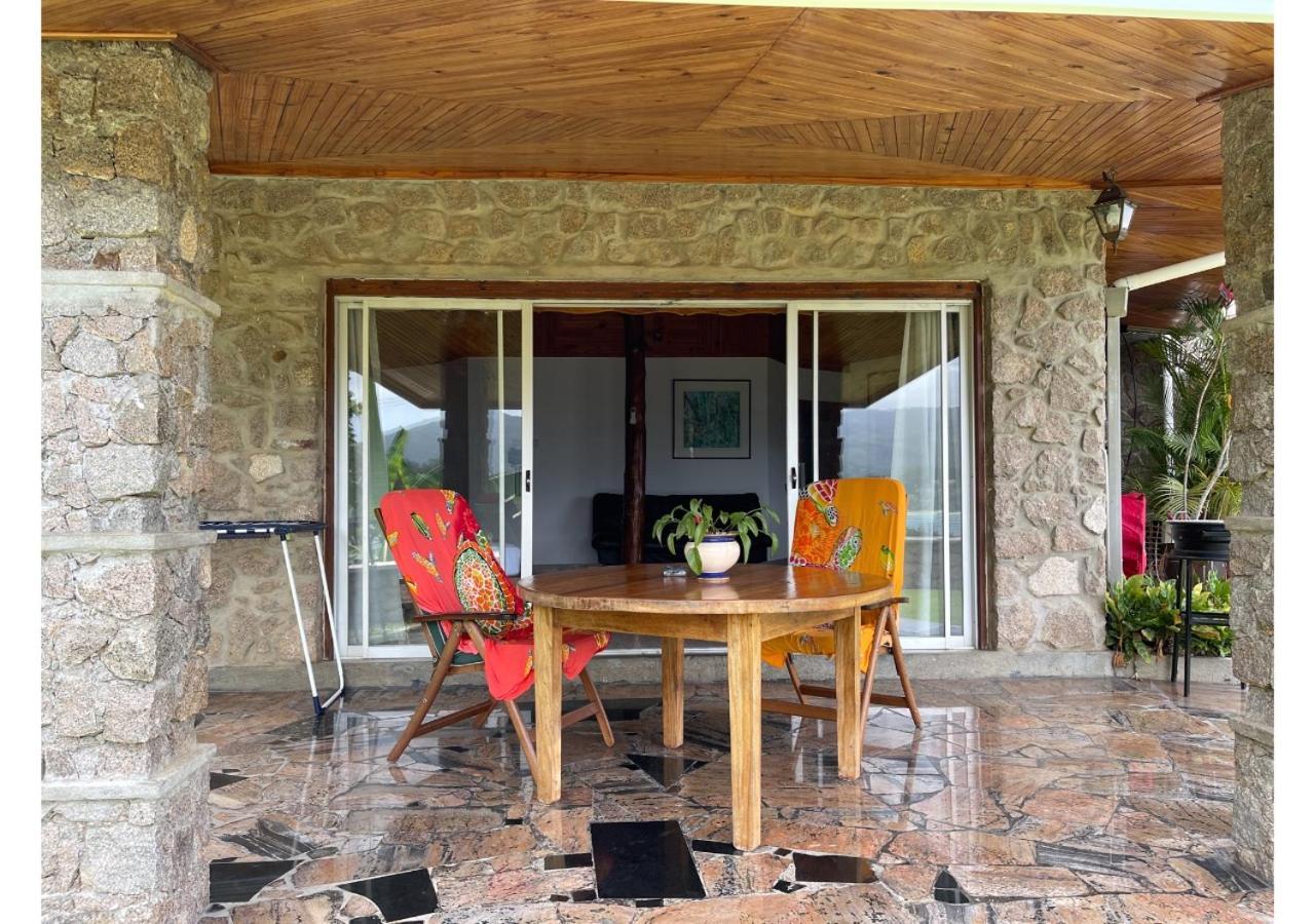 Anse Soleil Resort Baie Lazare  エクステリア 写真