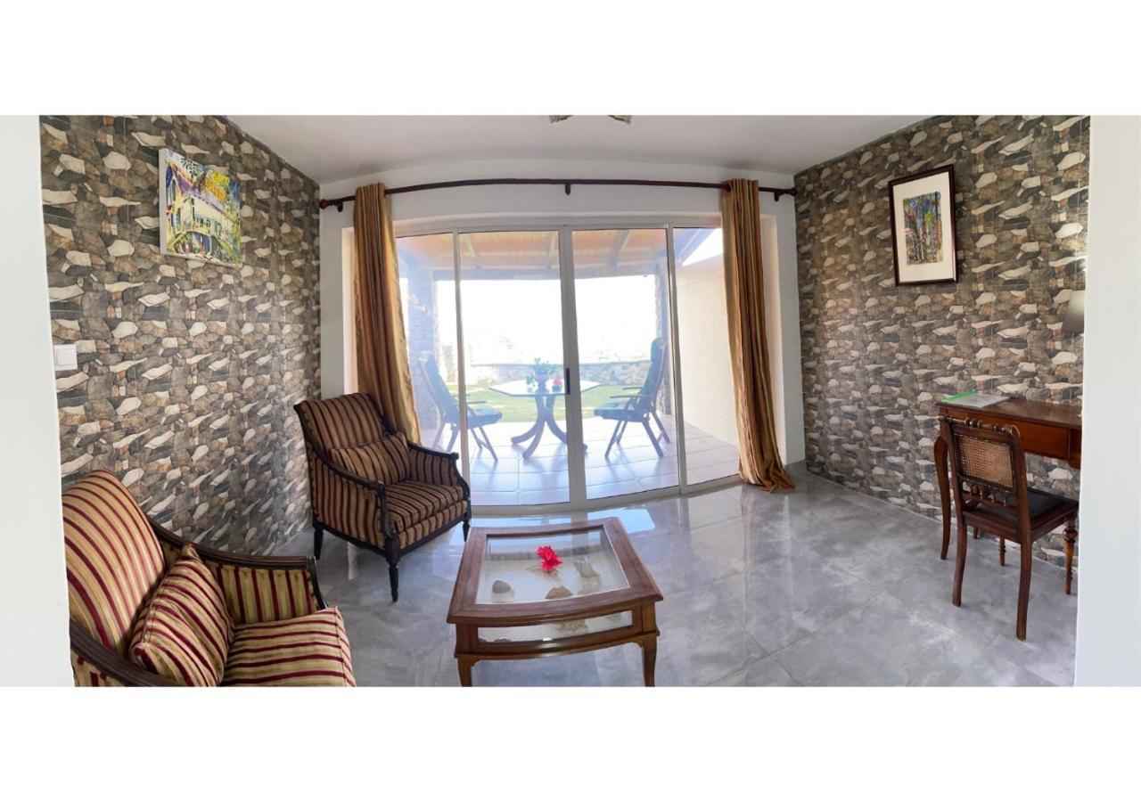 Anse Soleil Resort Baie Lazare  エクステリア 写真